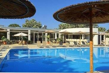 هتل Saint George Resort