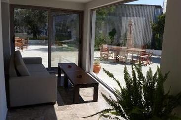 هتل Saint George Resort