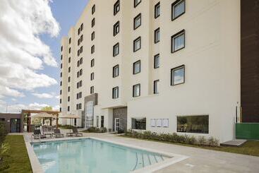 هتل Staybridge Suites   Saltillo, An Ihg