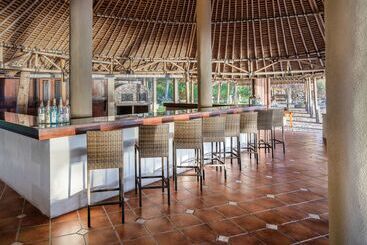 هتل Sundancer Residences And Villas Lombok