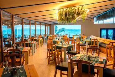 استراحتگاه Impressive Punta Cana