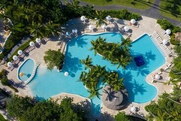 استراحتگاه Impressive Punta Cana