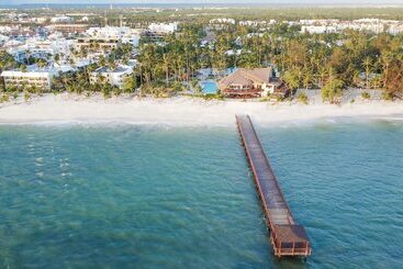 استراحتگاه Impressive Punta Cana