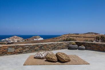 Myconian Platinum Villas