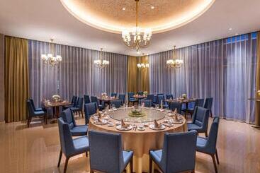 Novotel Qingdao New Hope