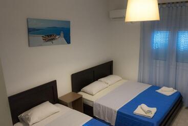 Polykratis Rooms