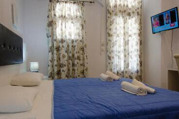 Polykratis Rooms