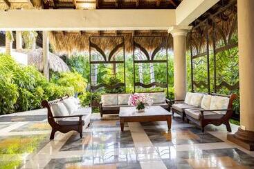 استراحتگاه Impressive Premium Punta Cana - All Inclusive