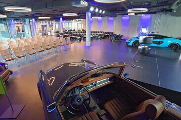 V8 Hotel Motorworld Region Stuttgart - Boeblingen