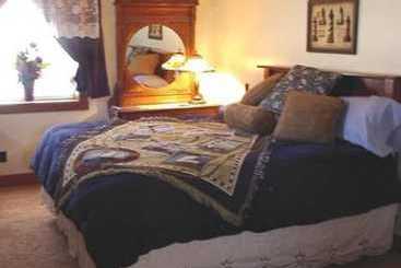 تختخواب و صبحانه Anniversary House
