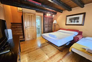 Apartamentos Ciudadela de Jaca 3000