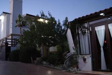B&b Eyexei Domus