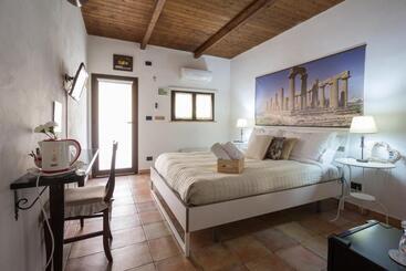 B&b Eyexei Domus