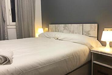 تختخواب و صبحانه Butik Almería Centro
