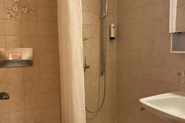 Hostal Petit Steffani Bed & Breakfast