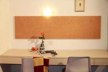 Hostal Petit Steffani Bed & Breakfast