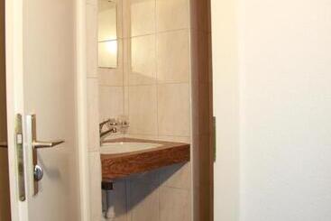 Hostal Petit Steffani Bed & Breakfast