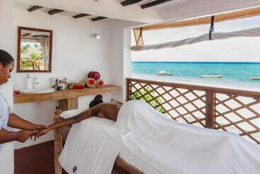 Ahg Dream S Bay Beach Hotel   Adults Only