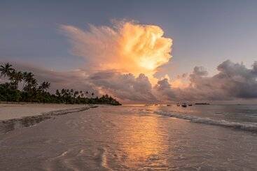 Ahg Dream S Bay Beach Hotel   Adults Only