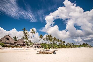 Ahg Dream S Bay Beach Hotel   Adults Only