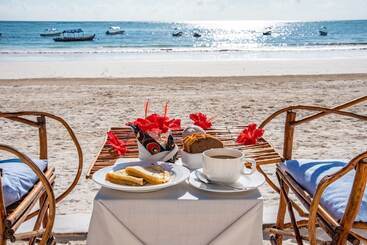 Ahg Dream S Bay Beach Hotel   Adults Only