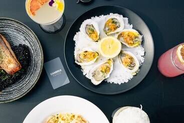 Cambria Hotel Boston Downtown   Seaport