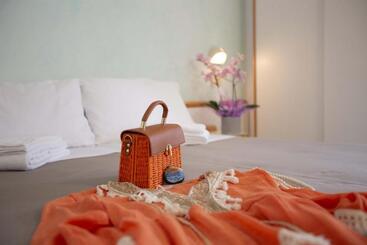هتل Eden B&b