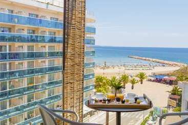 هتل Golden Costa Salou  Adults Only 4 Sup