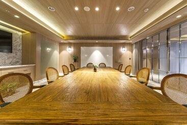 Inhouse Hotel Grand