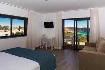 هتل Mareta Beach House   Boutique Residence