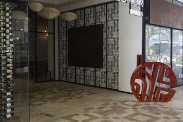 هتل NH Collection Merida Paseo Montejo