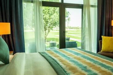 هتل Retaj Salwa Resort & Spa