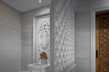 هتل Seraphim Cave Suites & Spa
