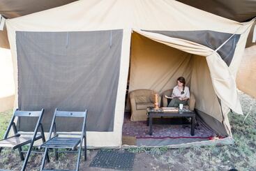 هتل Serengeti Wildebeest Camp