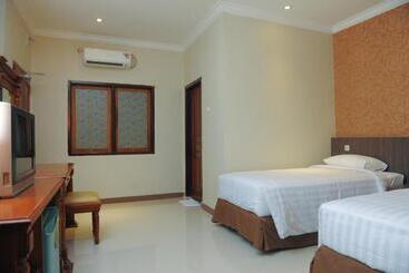 Sylvia Hotel Premier Kupang