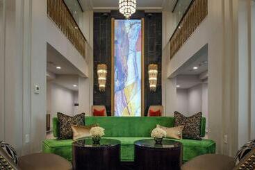 Tulsa Club Hotel, Curio Collection By Hilton
