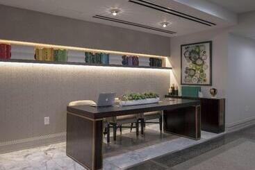 Tulsa Club Hotel, Curio Collection By Hilton