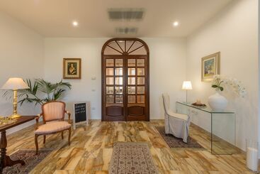 هتل Villa Iole