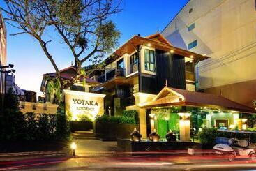 هتل Yotaka Bangkok