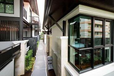 هتل Yotaka Bangkok