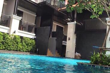 هتل Yotaka Bangkok