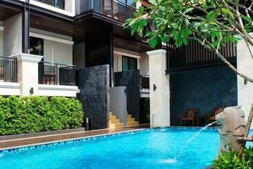 هتل Yotaka Bangkok