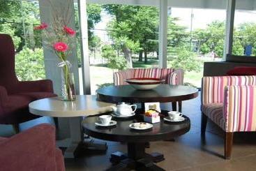 شقة Plaza Suites Campana