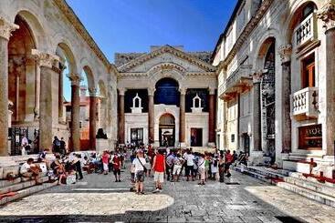 Porta Adriatica