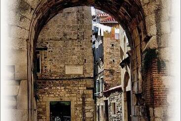 Porta Adriatica