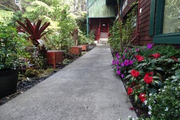 Resort Chalet Kilauea