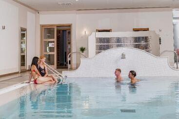 استراحتگاه Parc  Germano Suites & Apartments