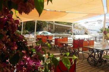 Bougainville Bay Apartments