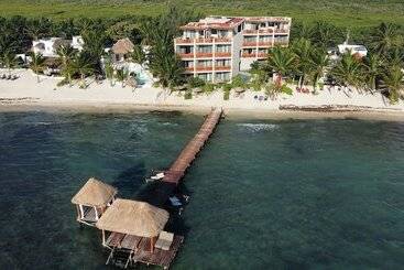 هتل Alea Tulum