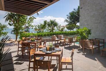 هتل Alea Tulum